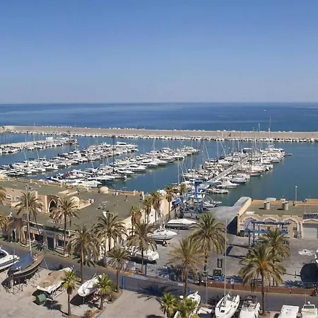 Primera Linea, Puerto Lägenhet