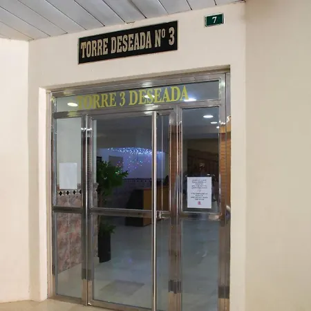 Primera Linea, Puerto Апартаменти *